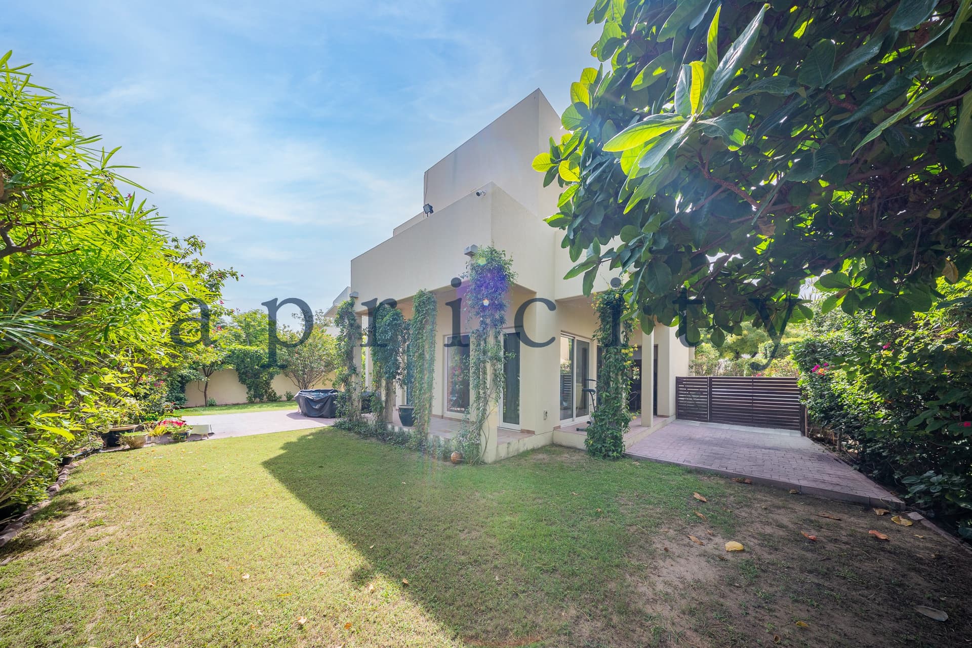 Exclusive | Single Row | Extended Villa