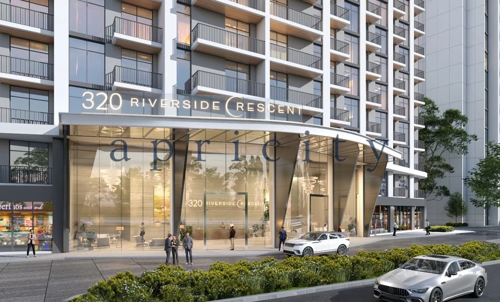 Luxury Waterfront Living | Community View