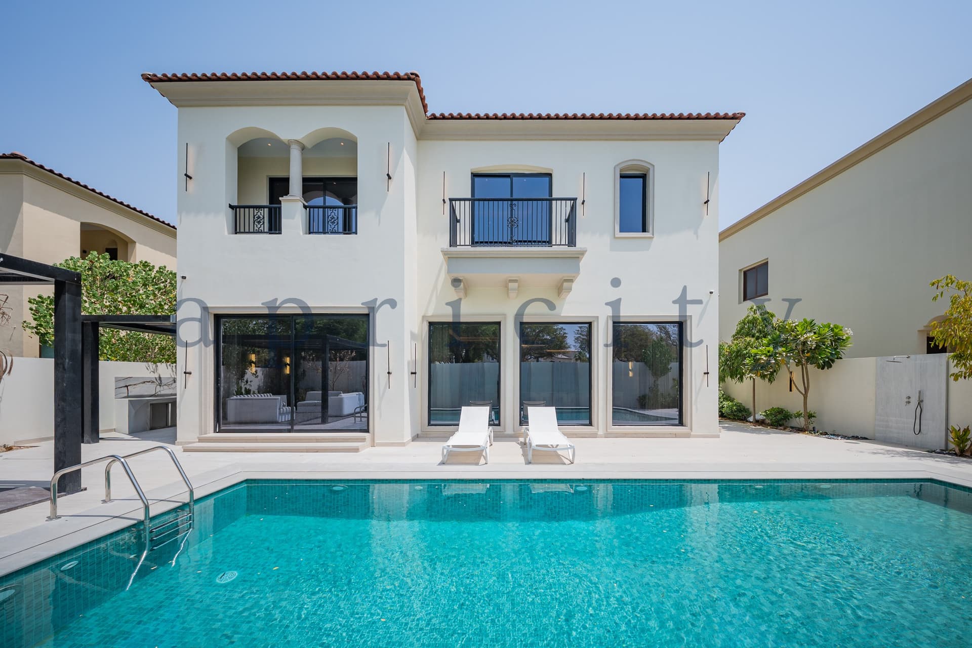 Rare to Market | Upgraded & Extended | Vacant