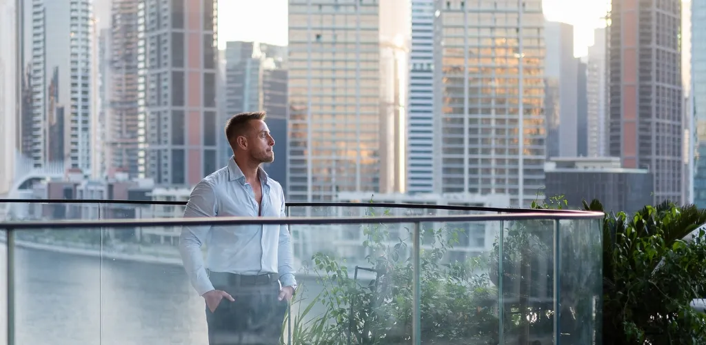 how to buy property in Dubai